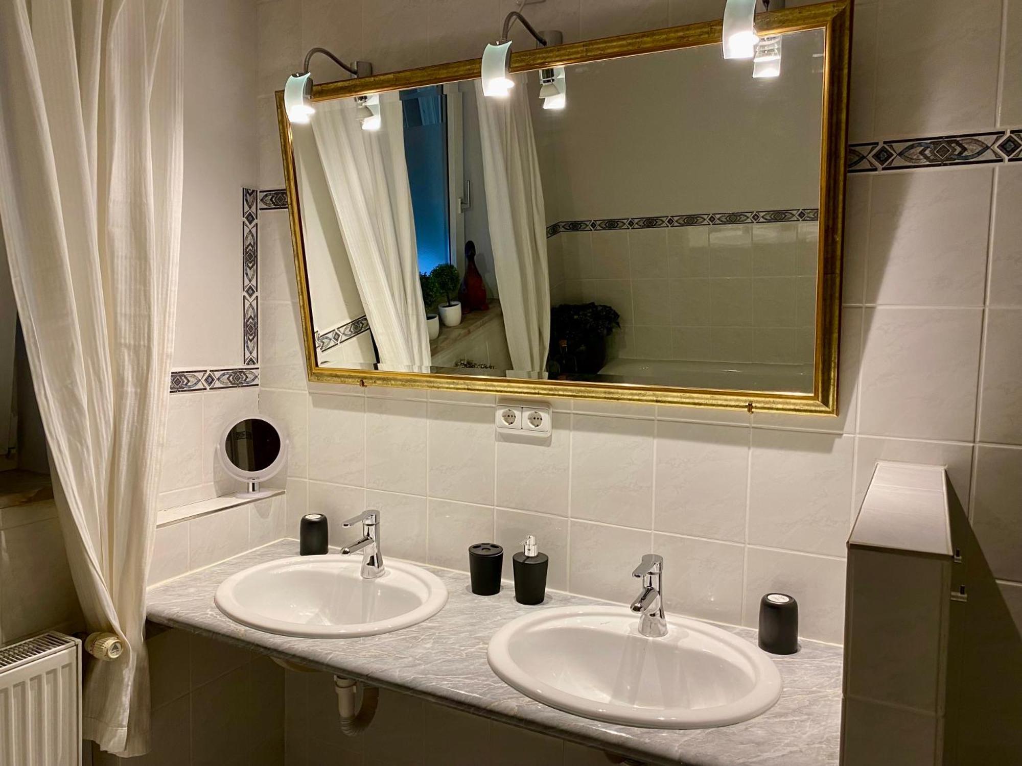Schoene Ferienwohnung Итцехо Экстерьер фото