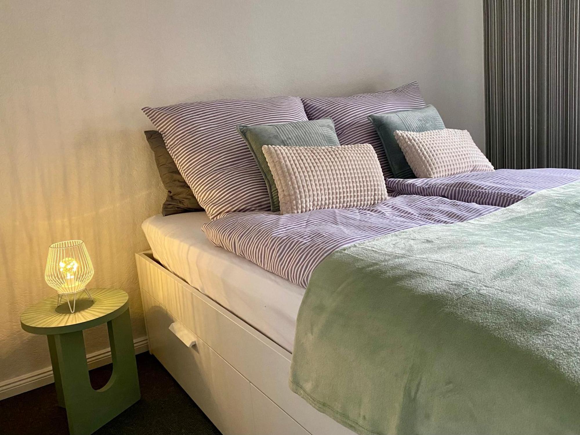 Schoene Ferienwohnung Итцехо Экстерьер фото